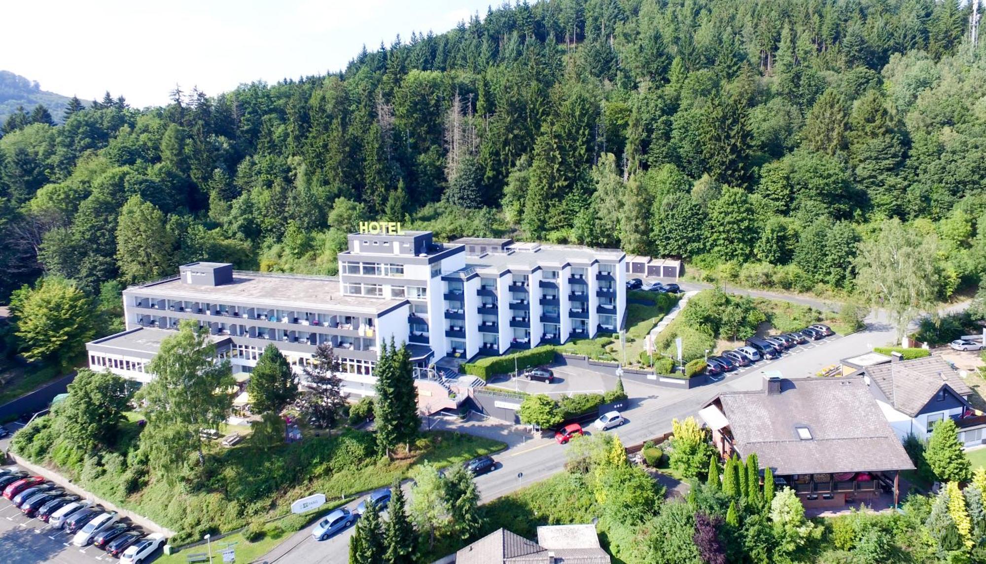 Hotel Am Fang Бад-Ласфе Экстерьер фото